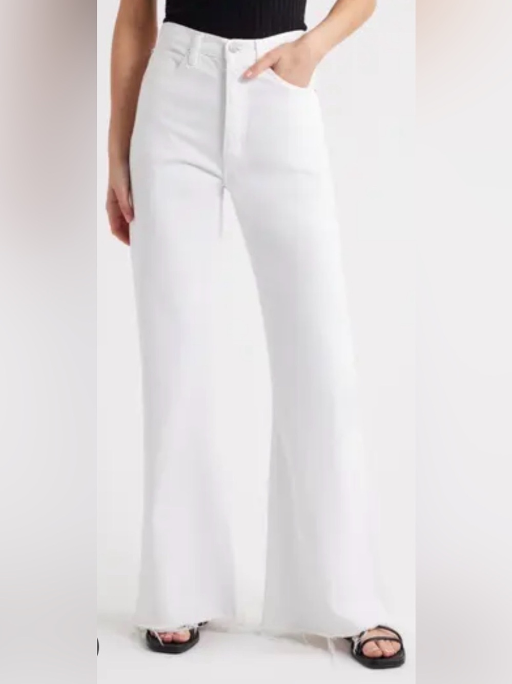 Frame The Lax Frayed High Waist Flare
Jeans size 31